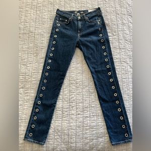Rag & Bone size 27 dark wash denim 10 inch Dre